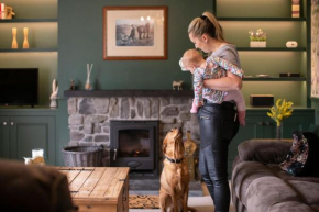 Calm Scottish Country Escape with Hot Tub Sleeps 6